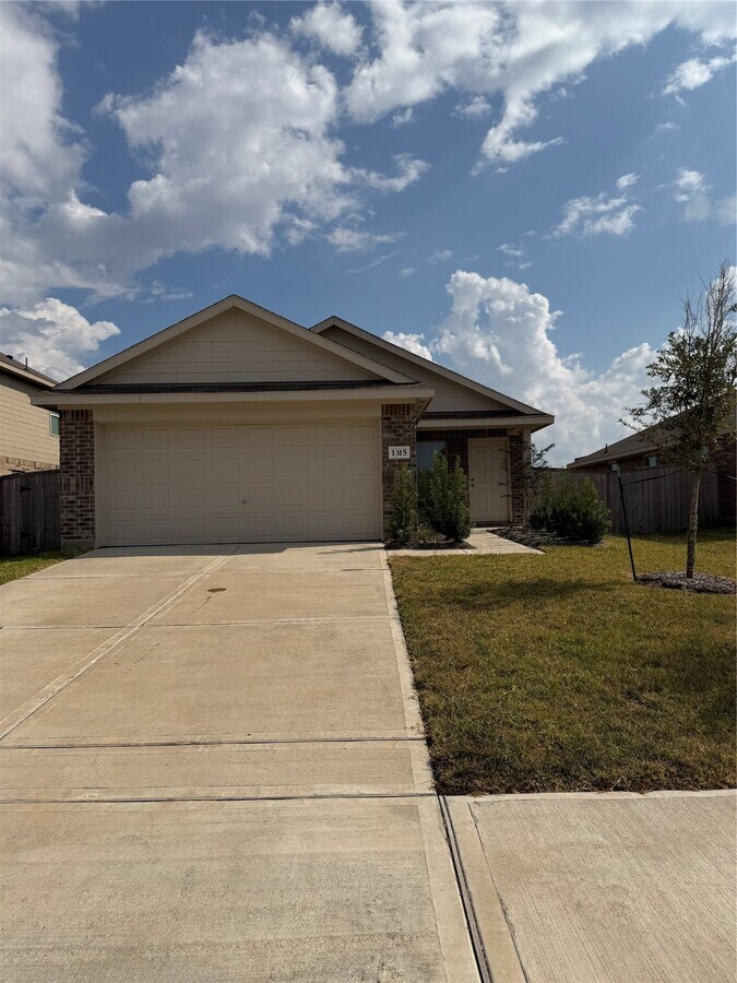 Photo - 1315 Millers Pass Dr