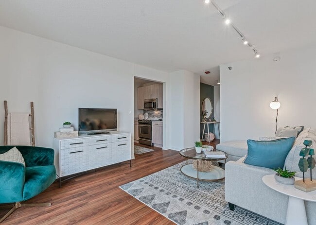 Photo - 550 N Kingsbury St Unit 1108