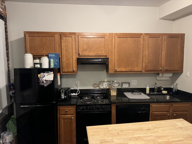 Photo - 115 Salem St Apartments Unit 3