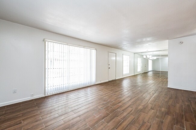 Photo - 7510 Shadyvilla Ln Unit 17