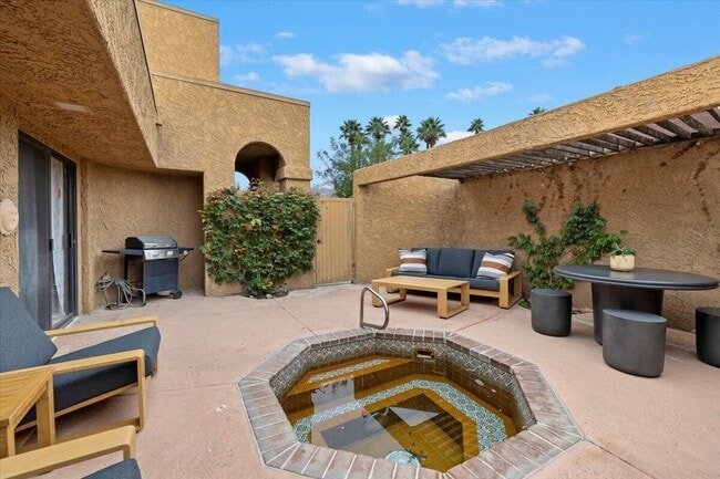 Photo - 73417 Foxtail Ln