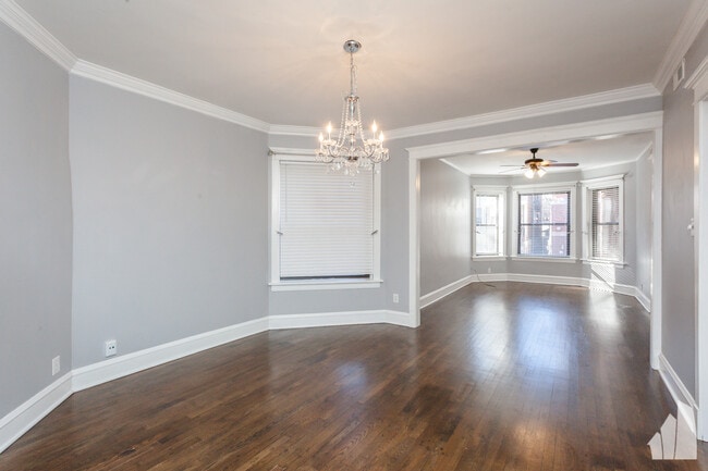Photo - 3253 N Kenmore Ave Unit 2