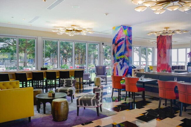 Photo - 485 Brickell Ave Unidad SI FL27-ID1022276P