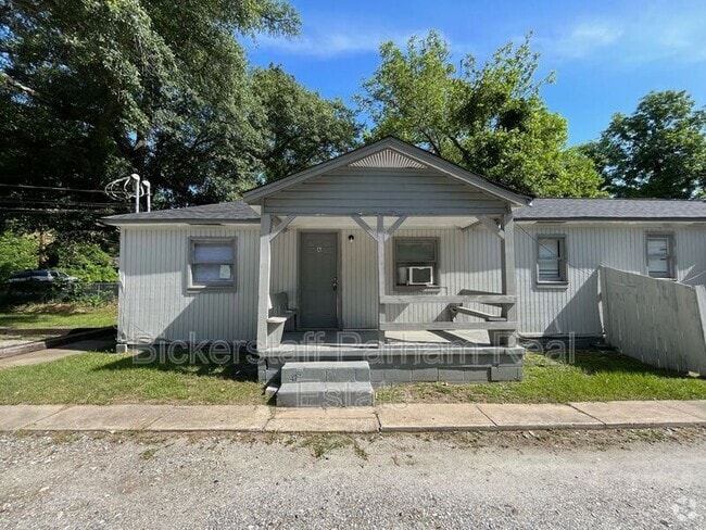 Building Photo - 826 Winston Rd Unit A Rental