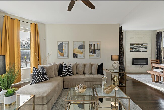 Photo - 5536 S King Dr Unit 1