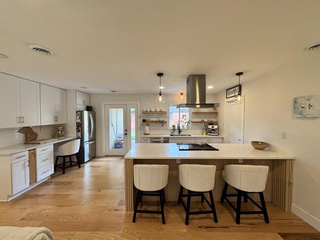 Photo - 2380 Walce Dr
