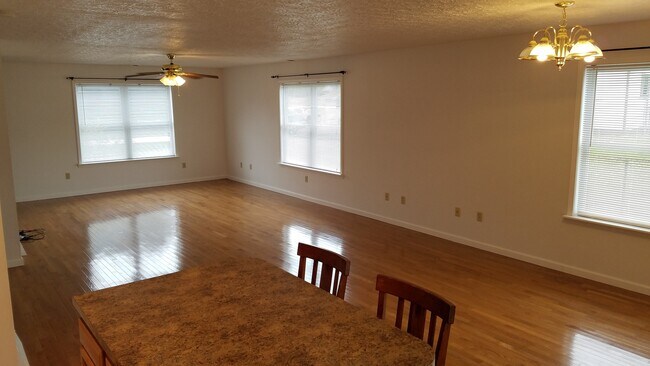 Photo - 6 Lincoln Heights