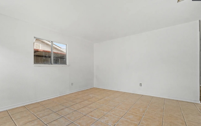 Photo - spacious 4-bedroom, 2-bath home