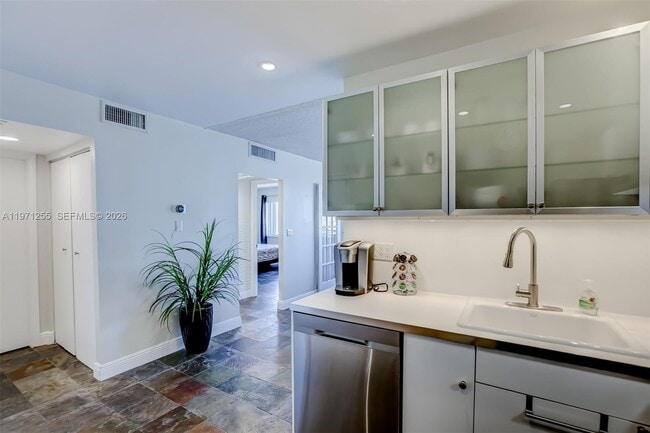 Photo - 401 Golden Isles Dr Unit 1101