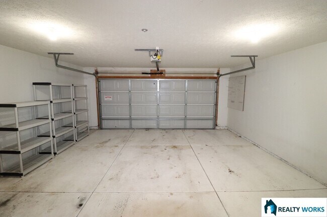 Photo - Large 3 bedroom, 2.5 Bath townhome available now!