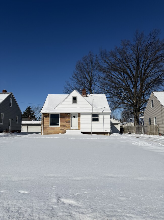 Photo - 116 Arlington Cir