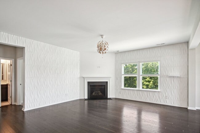 Photo - 2169 Grist Mill Dr SW