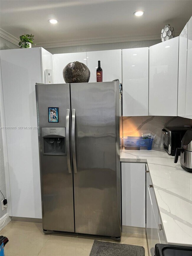 Photo - 13715 Kendale Lakes Cir Unit A-304