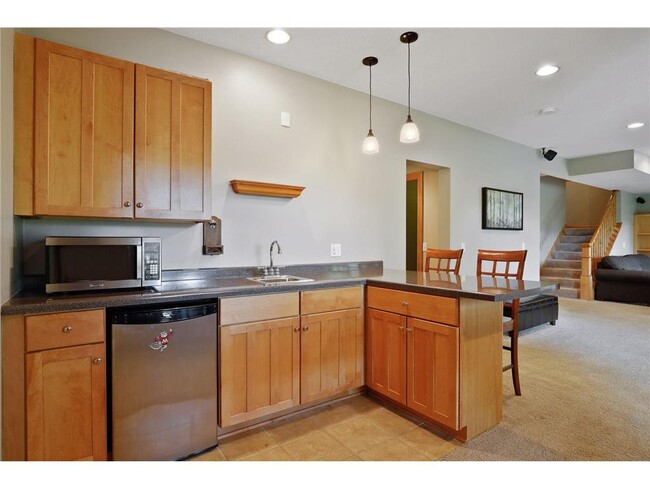 Photo - 8069 Enclave Bay