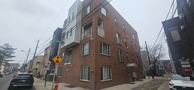Photo - 1216 Wallace St Unit 1B