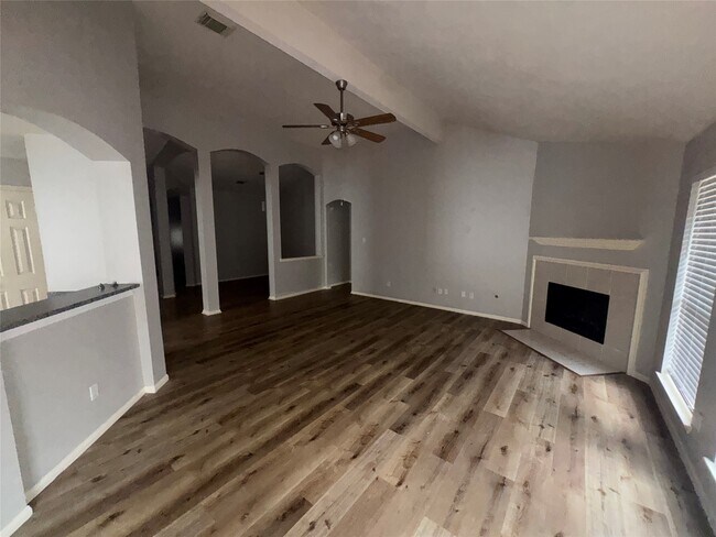 Photo - 16415 Great Forest Dr