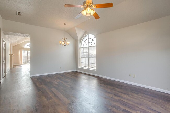 Photo - Open Floorplan with 3 Bed, 2 Bath Home in Established Neighborhood- Fort Worth- 76120