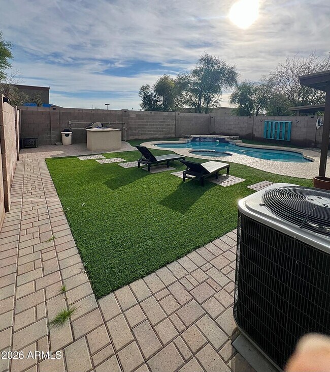 Photo - 2721 S 108th Ave