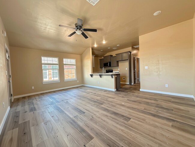 1409 SW Bishop Rd