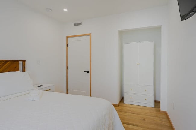 Photo - 95 Bennington St Unidad SI ID1593983P