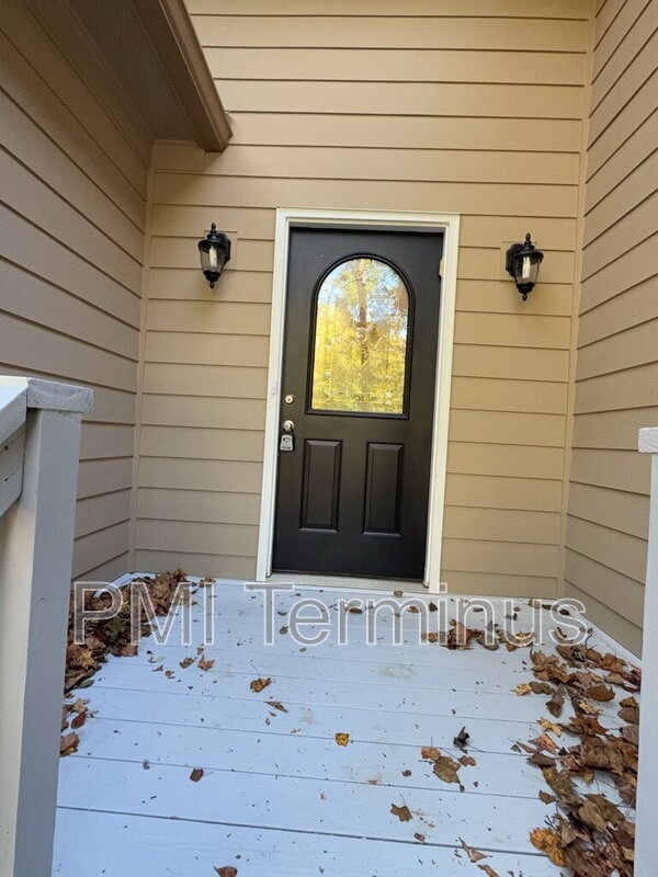 Photo - 4756 Forest Glen Ct NE