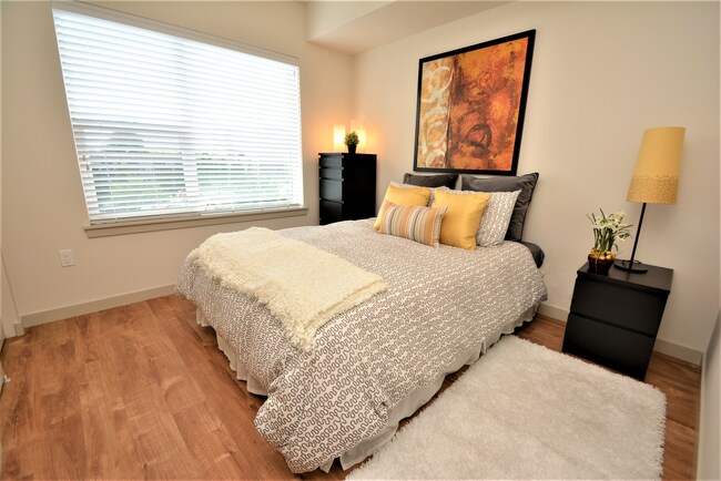 AnnDeLee, 2 Bedroom, Open - Bedroom 2.JPG - AnnDeLee