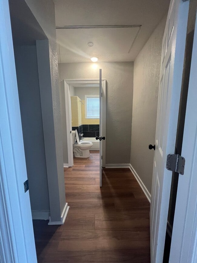 Photo - Newly Renovated Unit in Heart of Memphis