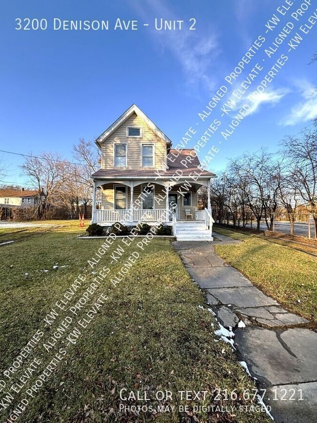 Photo - 3200 Denison Ave Unidad 2