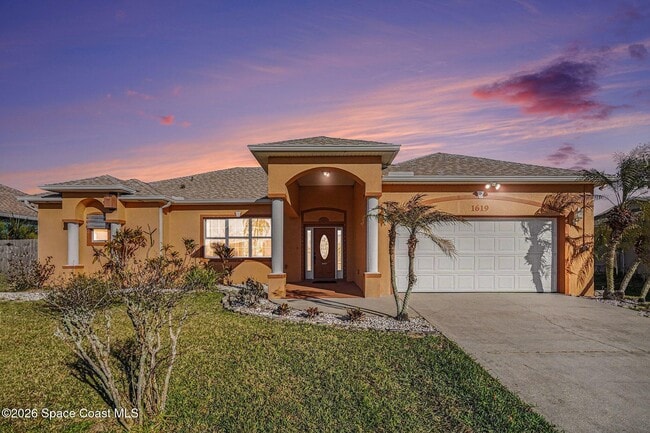 Photo - 1619 Amador Ave NW