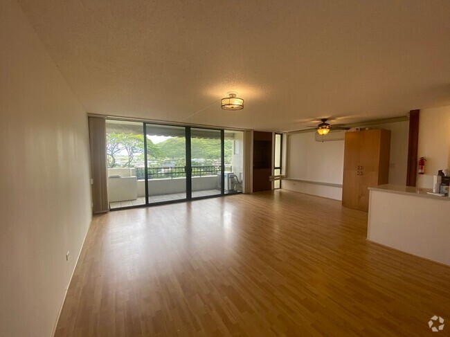 Building Photo - $3,100 - 2 Bdrm / 2 Bath / 2 Parking in Ha... Unit 205 Rental