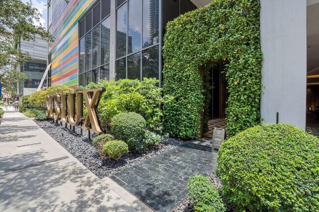 Building Photo - 801 S Miami Ave Unit 2402 Rental
