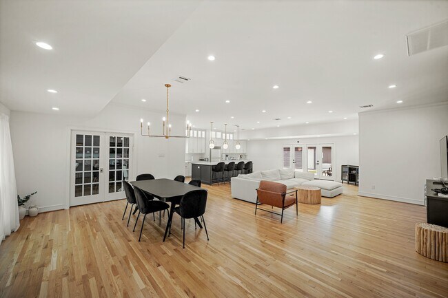 Photo - 5630 Lymbar Dr