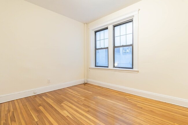 Photo - 25 Mount Hood Rd Unit 2