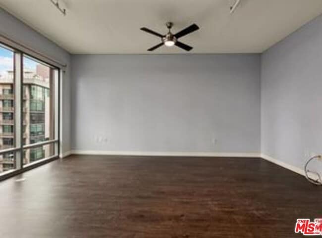 Photo - 1100 S Hope St Unit 614