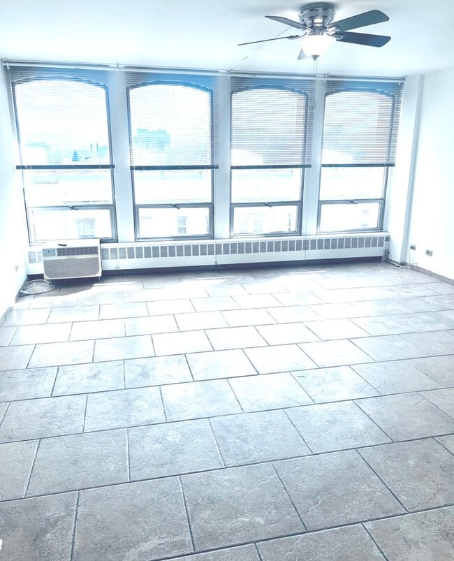 Photo - 1450 E 55th Pl Unit 518S