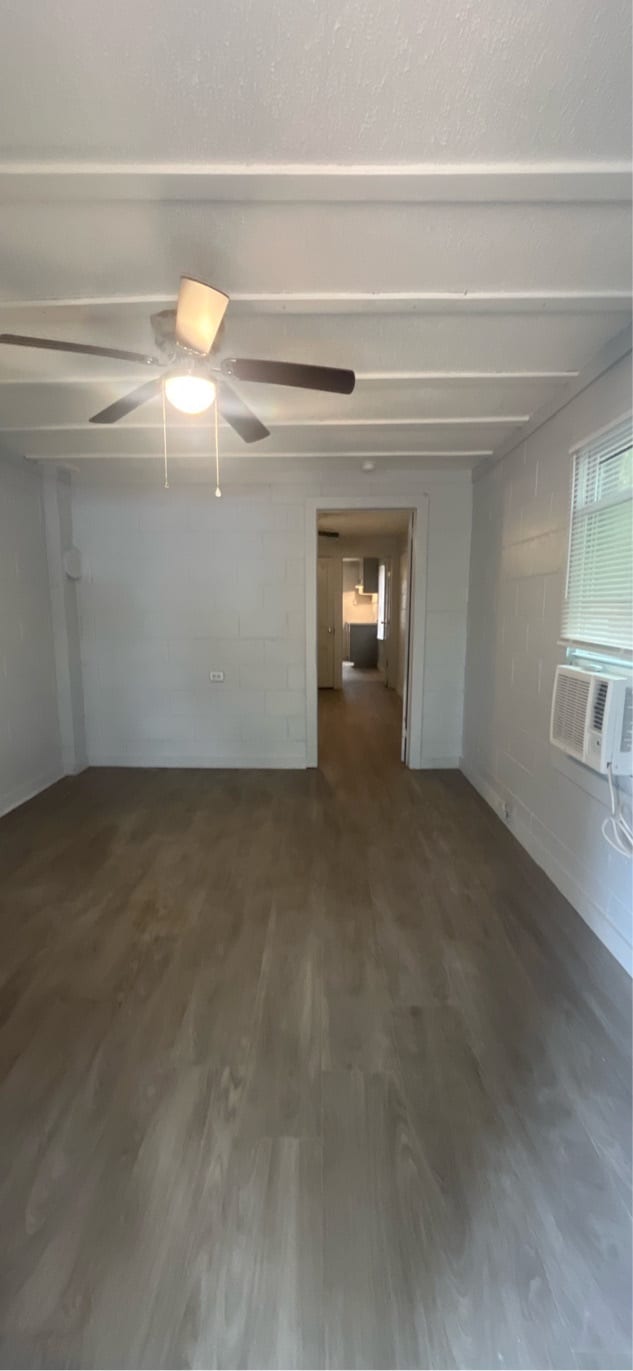 Photo - 822 Corn Ave