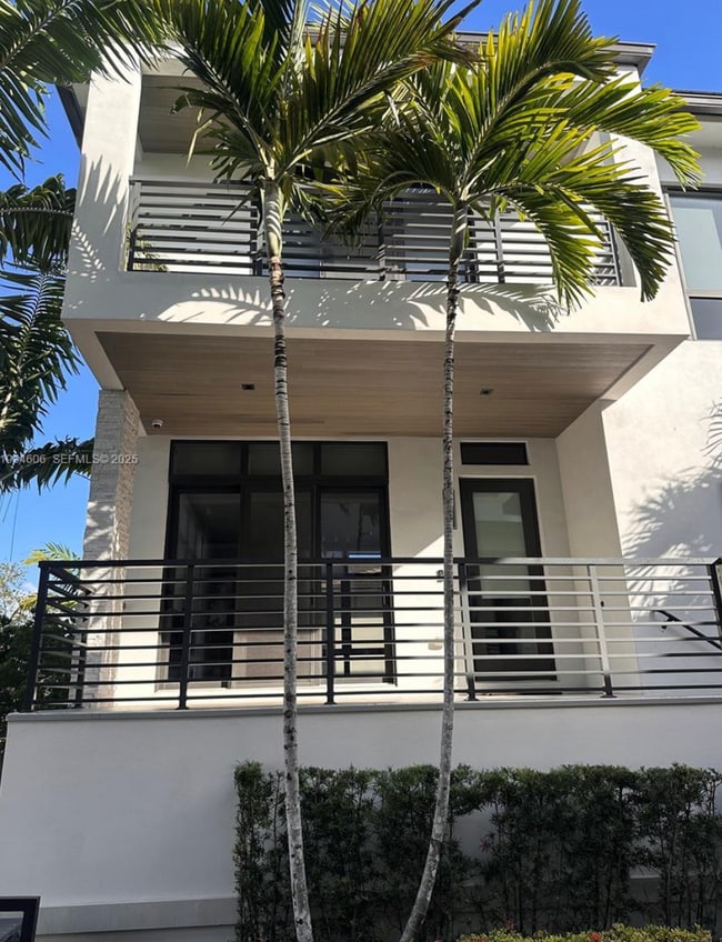 Photo - 8231 NW 48th St