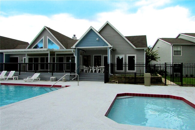 Photo - 3756 Idlebrook Cir