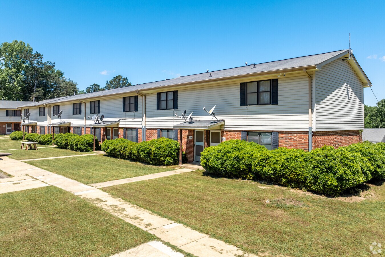 Photo - Chester Heights I Apartments