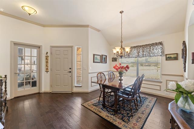 Photo - 1312 Quaker Dr