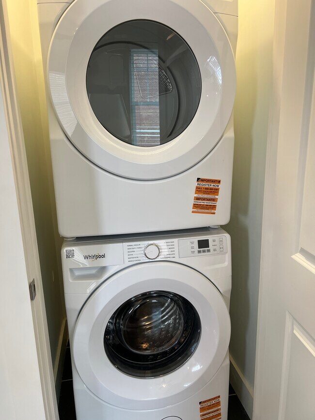 Photo - SOBO 300 LLC Unidad 5