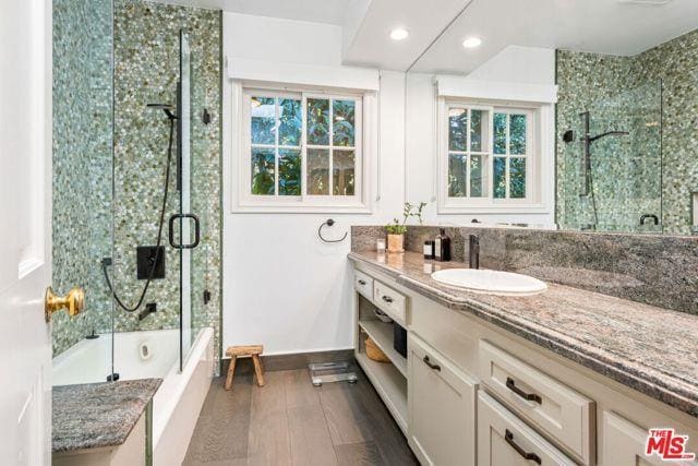 Photo - 4247 Sespe Ave