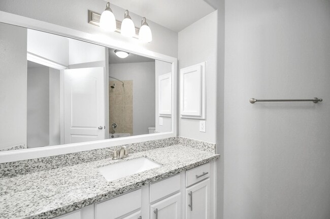 Building Photo - 6777 Sommerall Dr Unit 0231