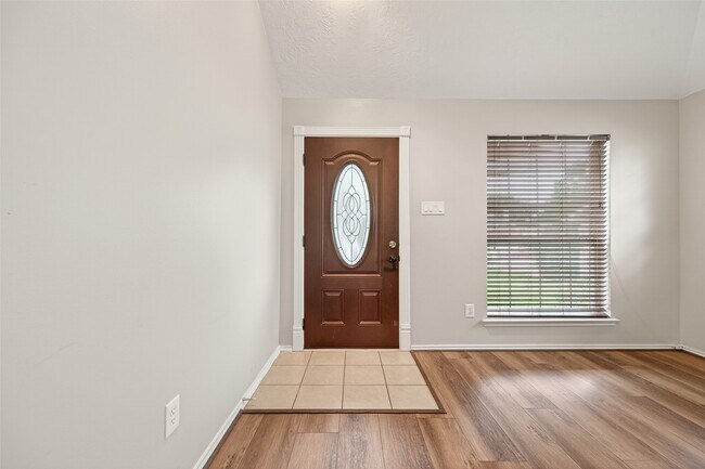 Photo - 18499 Sunrise Pines Dr