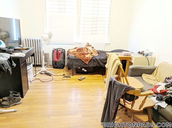 Photo - 1634 Commonwealth Ave Unidad 5