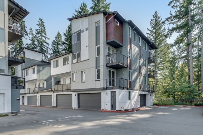 Modern Sammamish Townhome with Style, Spac... - Modern Sammamish Townhome with Style, Spac...