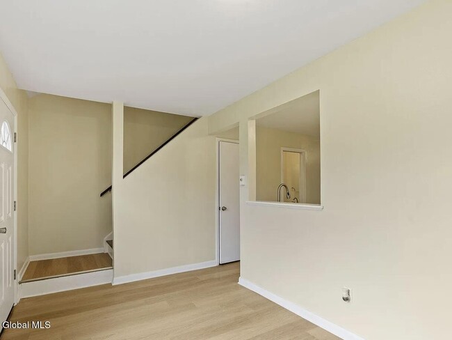 Photo - 19 Harvest Way