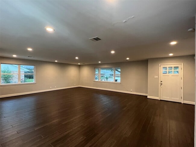 Photo - 5122 Lymbar Dr