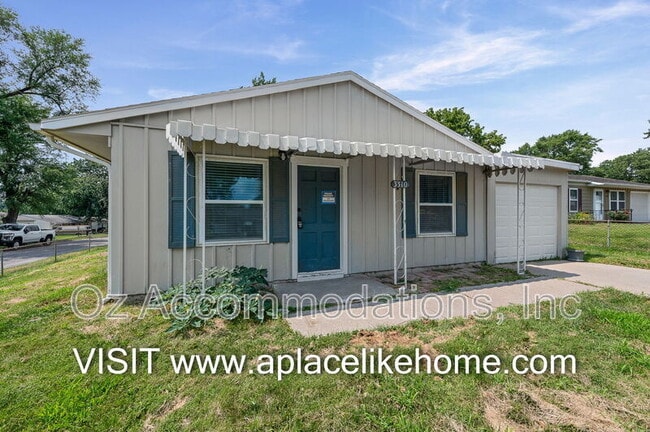 Photo - 3310 Iroquois Ln
