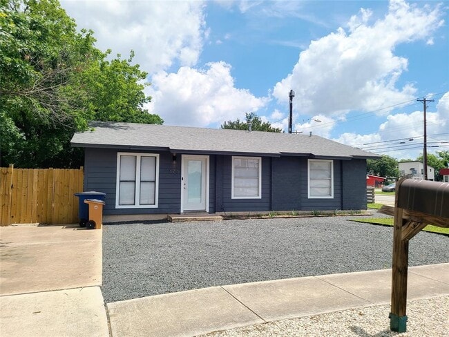 Building Photo - 6216 Hogan Ave Rental
